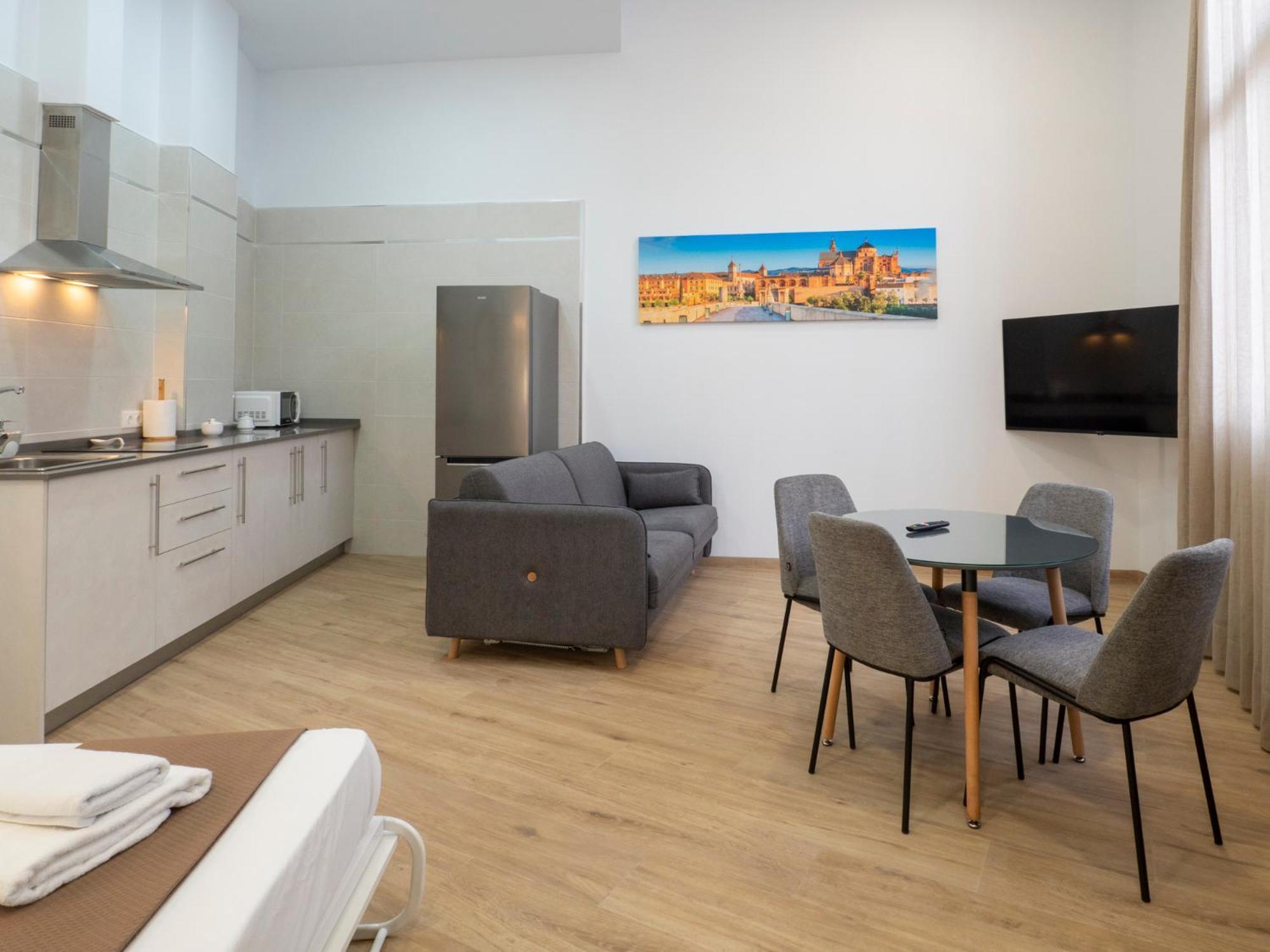 Apartamentos La Fuensanta Cordoba Exterior photo